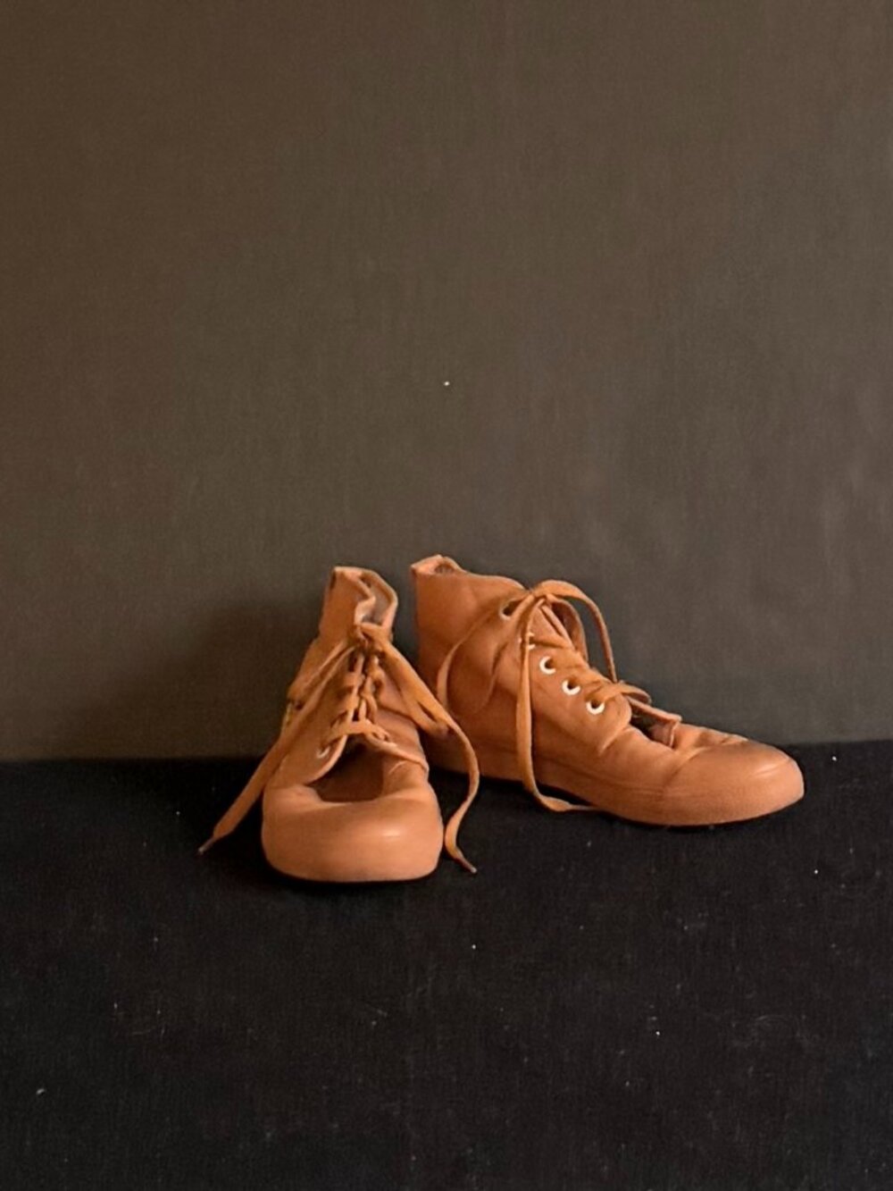 BANGS Mens/Womens Camel-Colored Embroidered Canvas High Top Sneakers